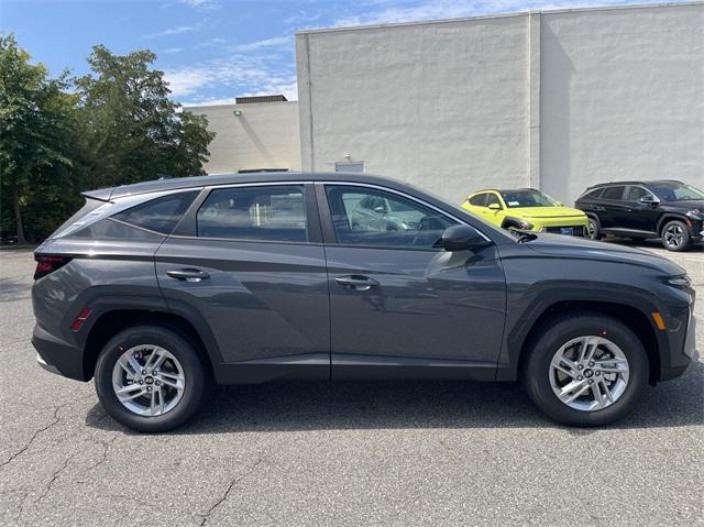 new 2025 Hyundai Tucson car, priced at $32,175