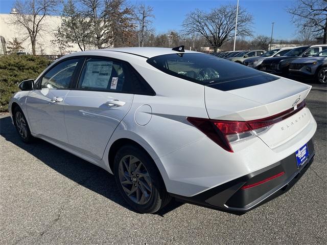 new 2025 Hyundai Elantra car, priced at $25,405