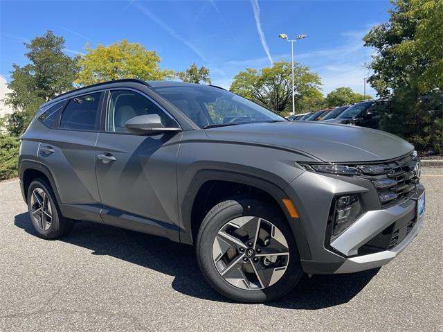 new 2025 Hyundai Tucson car, priced at $35,090