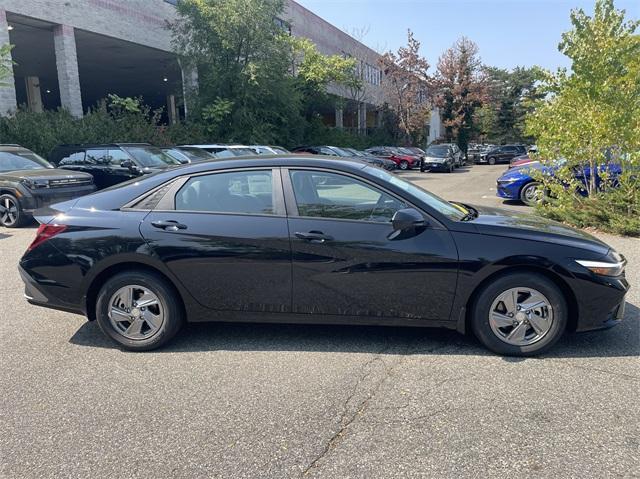 new 2025 Hyundai Elantra car, priced at $23,565