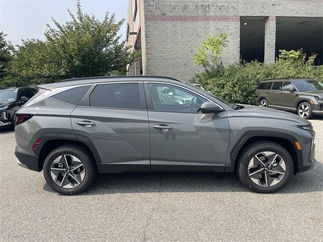 new 2025 Hyundai Tucson car, priced at $34,090