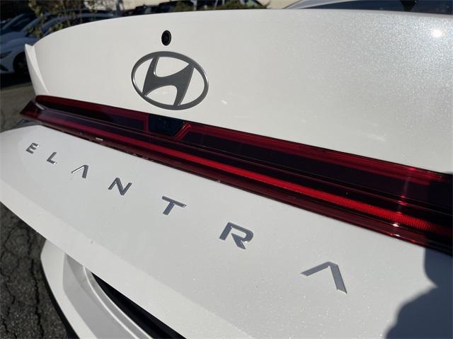 new 2024 Hyundai Elantra car, priced at $27,485