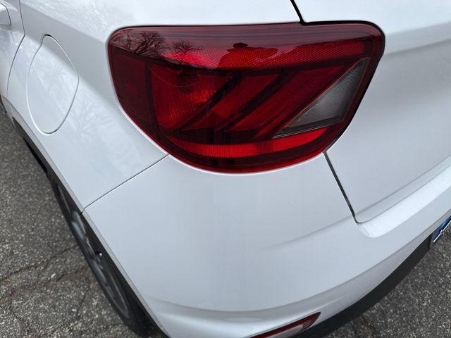 new 2025 Hyundai Venue car