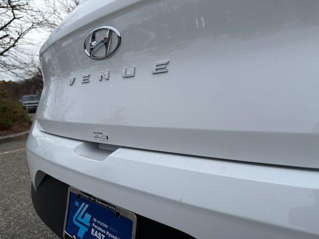 new 2025 Hyundai Venue car