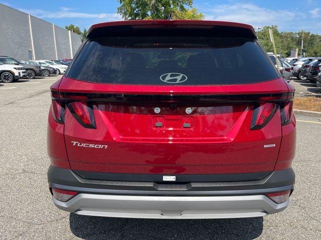new 2025 Hyundai Tucson car, priced at $34,915