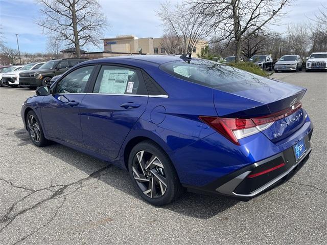 new 2025 Hyundai Elantra car, priced at $28,215