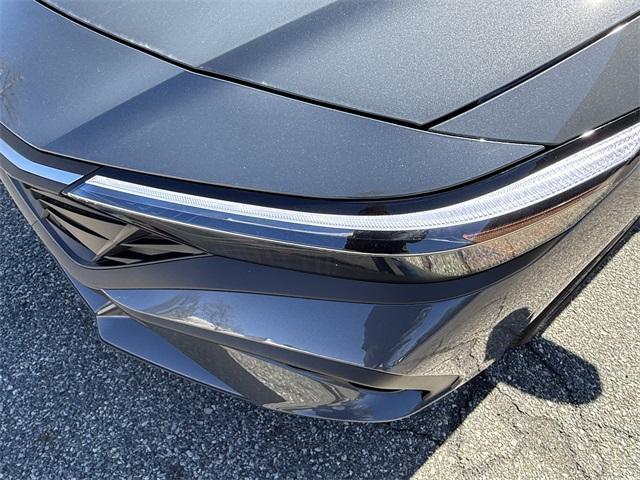 new 2025 Hyundai Elantra car, priced at $25,035
