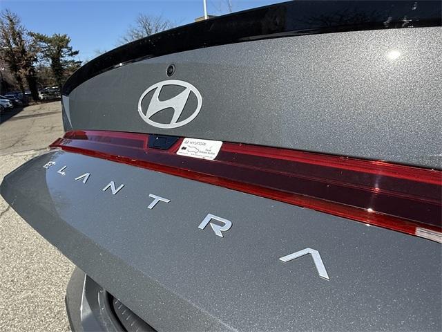 new 2025 Hyundai Elantra car, priced at $25,035