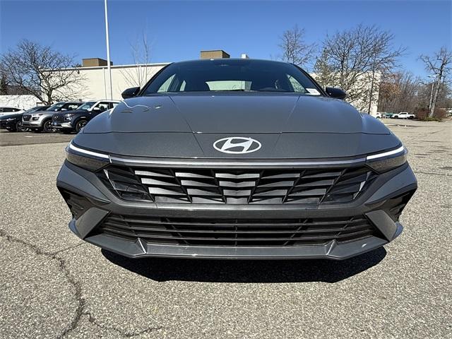 new 2025 Hyundai Elantra car, priced at $25,035