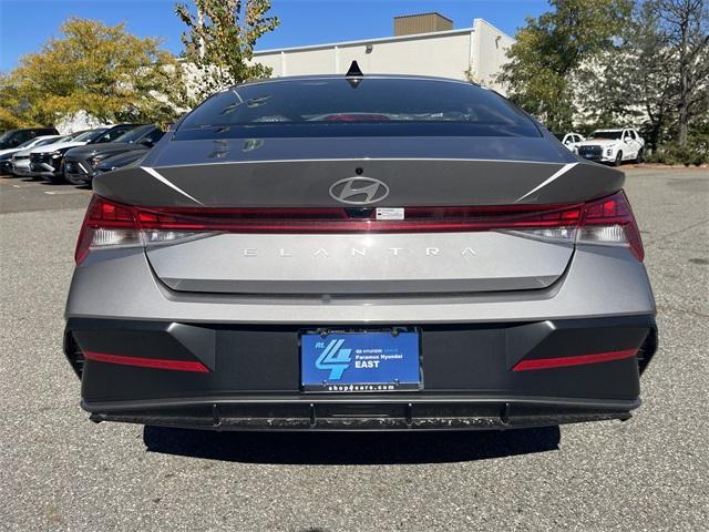 new 2025 Hyundai Elantra car, priced at $27,590