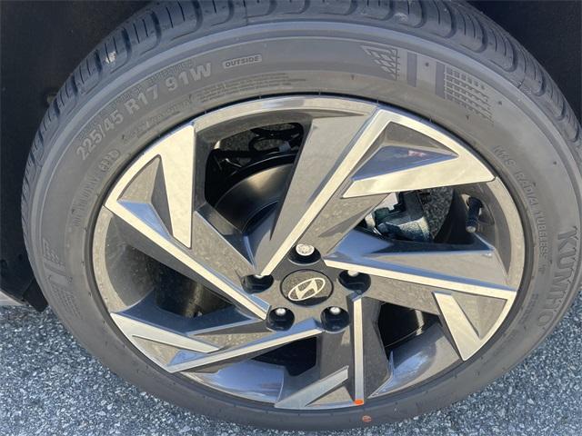 new 2025 Hyundai Elantra car, priced at $27,590