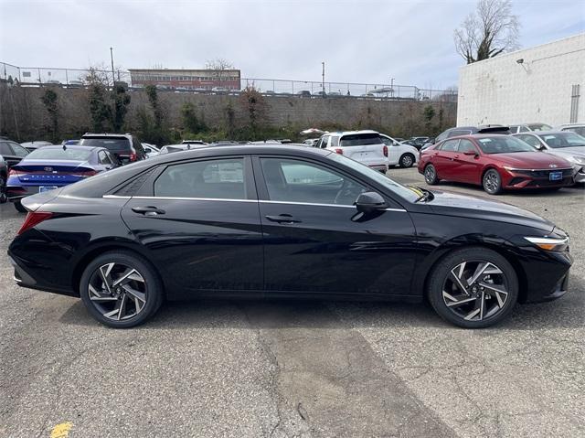 new 2025 Hyundai Elantra car, priced at $28,090