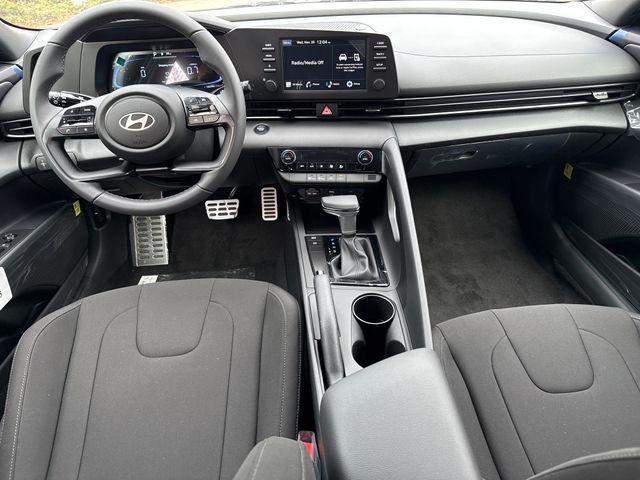 new 2025 Hyundai Elantra car, priced at $25,105