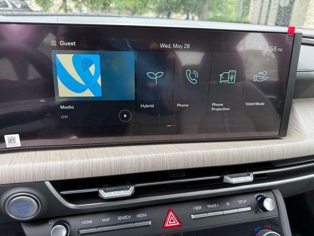 new 2025 Hyundai Sonata Hybrid car, priced at $33,010
