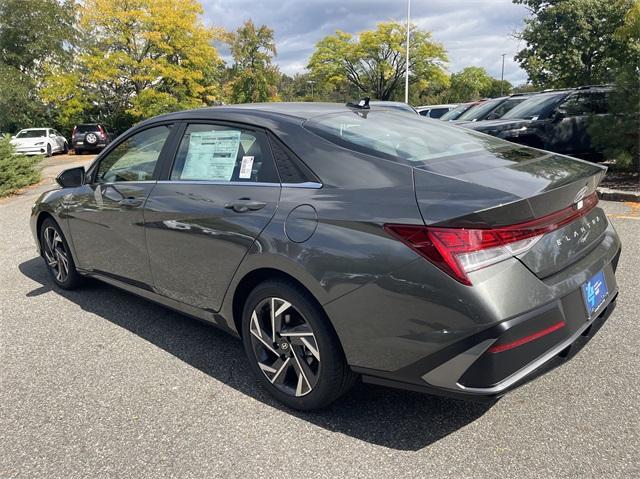 new 2025 Hyundai Elantra car, priced at $27,265