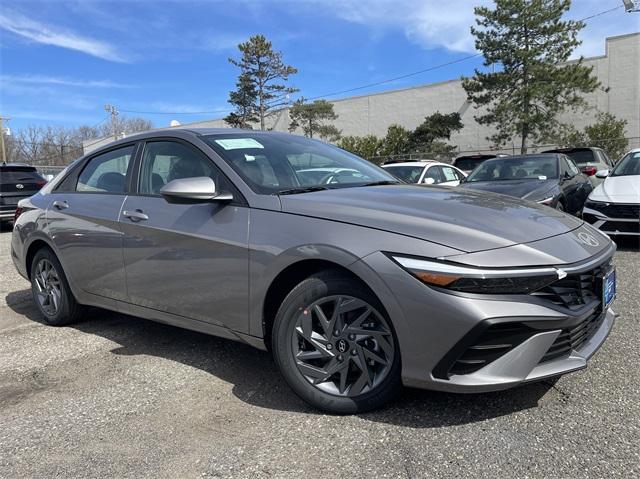 new 2025 Hyundai Elantra car, priced at $24,565