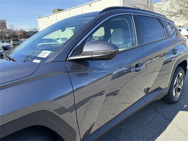 new 2025 Hyundai TUCSON Hybrid car, priced at $38,420