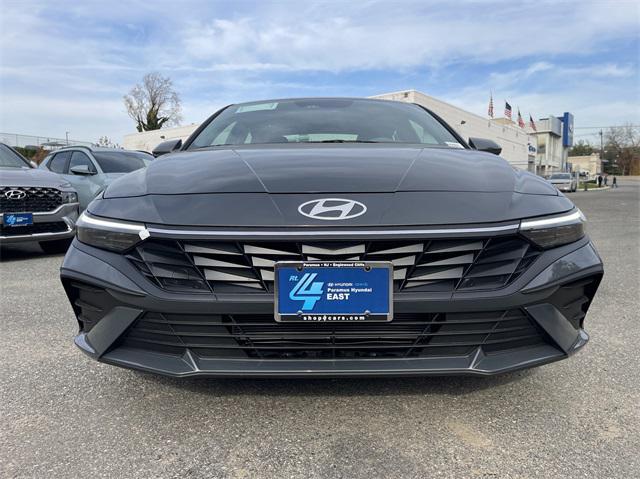 new 2024 Hyundai Elantra car, priced at $25,180