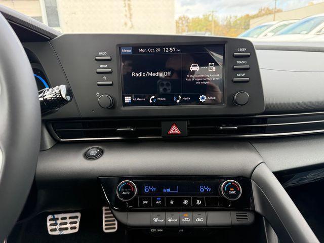 new 2025 Hyundai Elantra car, priced at $25,105