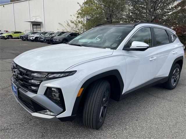 new 2025 Hyundai Tucson Hybrid car, priced at $38,435