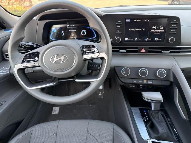 new 2025 Hyundai Elantra car, priced at $23,965