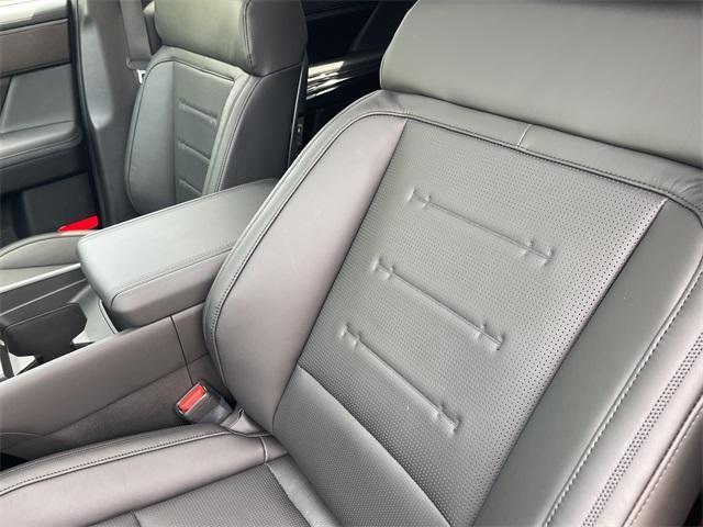 new 2025 Hyundai Santa Fe car, priced at $51,195