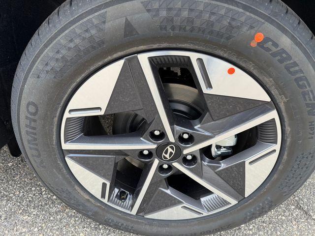 new 2025 Hyundai Tucson car, priced at $34,355