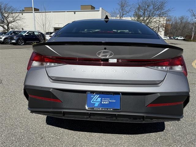 new 2025 Hyundai Elantra car, priced at $25,035