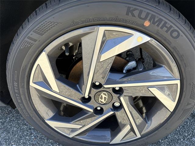 new 2025 Hyundai Elantra car, priced at $24,910
