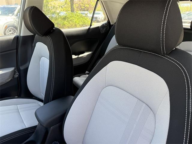new 2025 Hyundai Venue car, priced at $24,384