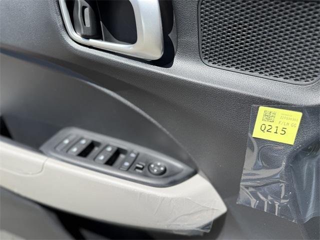 new 2025 Hyundai Venue car, priced at $24,384