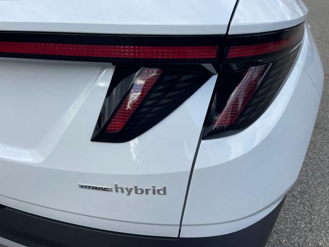 new 2025 Hyundai TUCSON Hybrid car, priced at $39,515