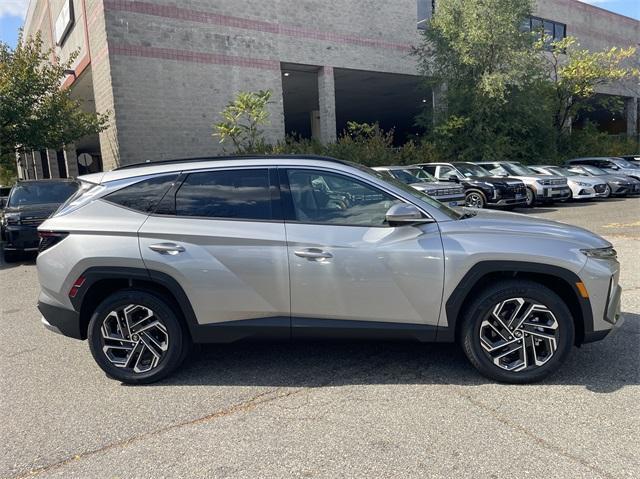 new 2025 Hyundai TUCSON Hybrid car, priced at $43,235