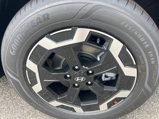 new 2025 Hyundai Santa Fe car, priced at $38,280