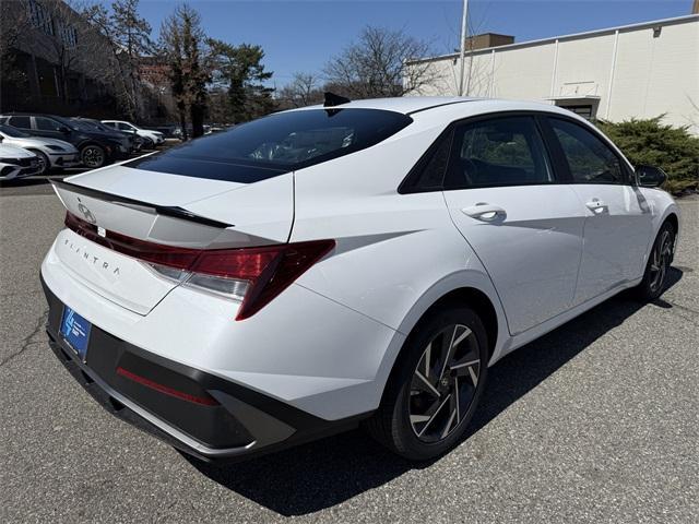 new 2025 Hyundai Elantra car, priced at $25,510