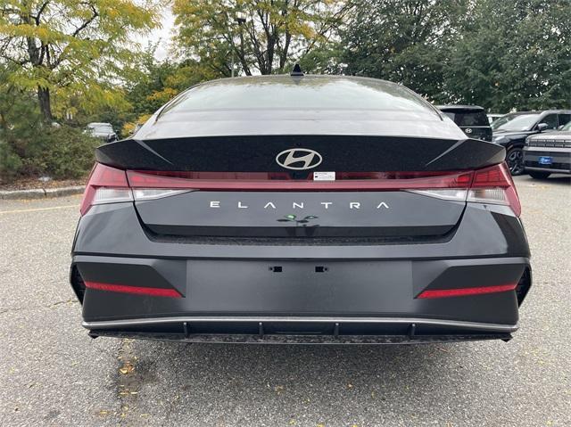 new 2025 Hyundai Elantra car, priced at $27,265