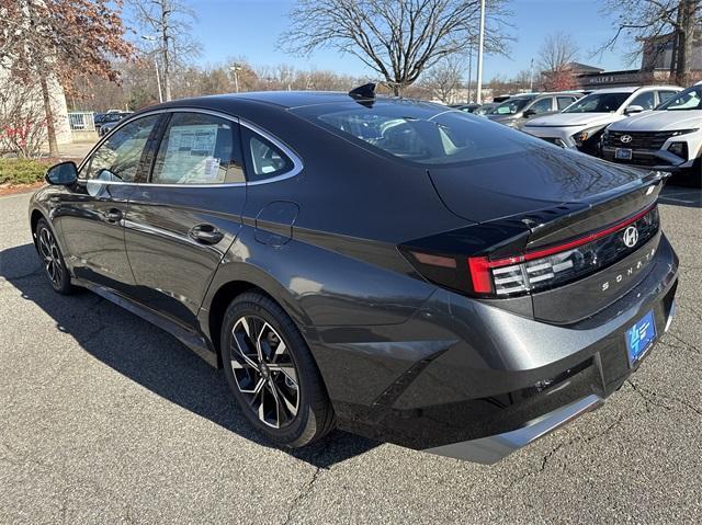 new 2025 Hyundai Sonata car, priced at $30,955