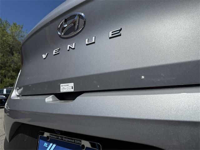 new 2025 Hyundai Venue car, priced at $24,384