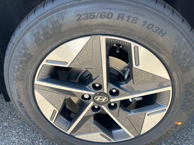 new 2025 Hyundai Tucson car, priced at $36,510