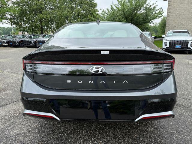 new 2025 Hyundai Sonata car, priced at $29,655