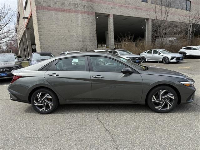 new 2025 Hyundai Elantra car, priced at $24,880