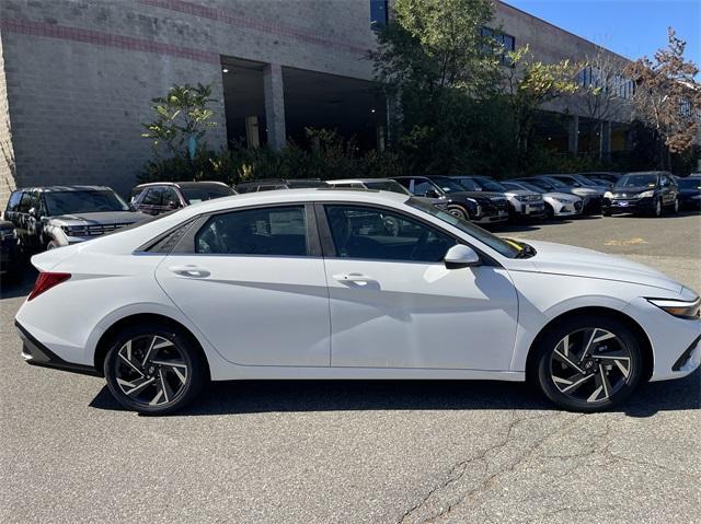 new 2025 Hyundai Elantra car, priced at $28,115