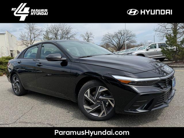 new 2025 Hyundai Elantra car, priced at $25,105