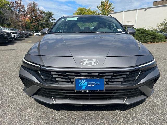 new 2025 Hyundai Elantra car, priced at $23,965