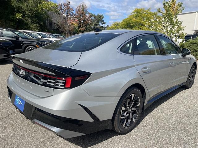 new 2025 Hyundai Sonata car, priced at $31,280