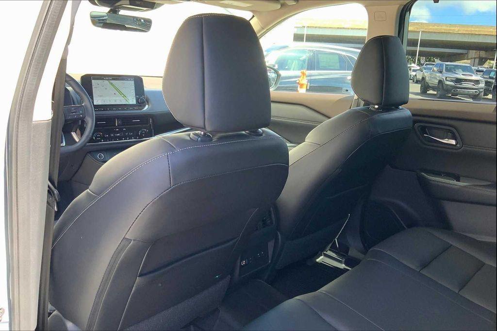 used 2022 Nissan Rogue car, priced at $30,364