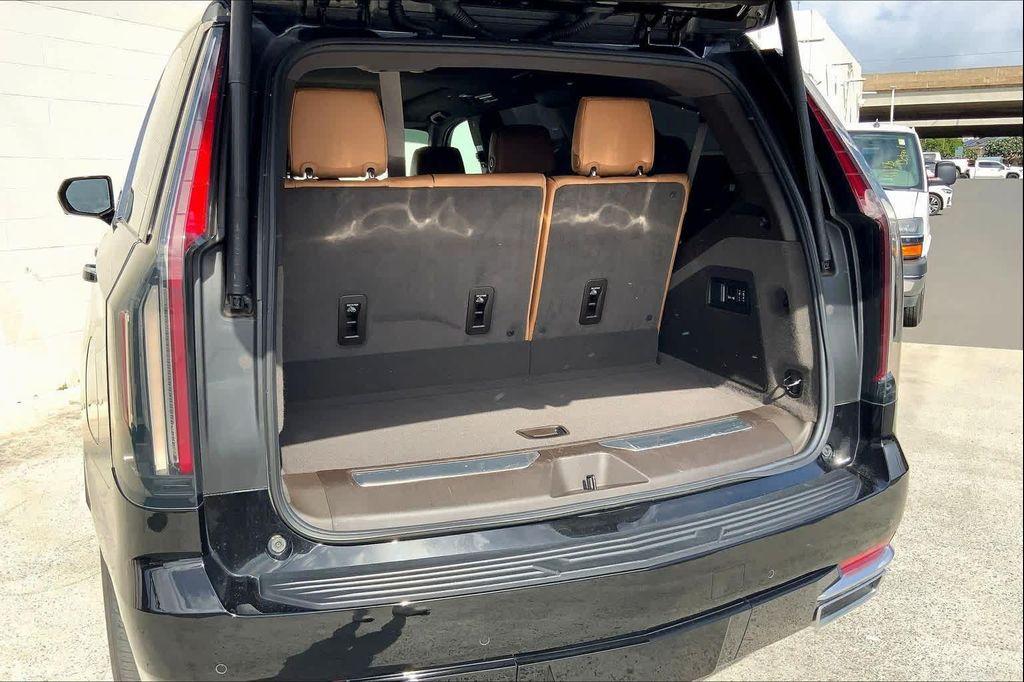 used 2022 Cadillac Escalade car, priced at $69,757