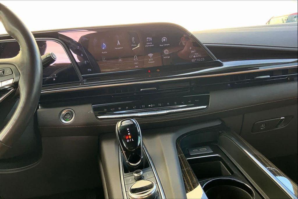 used 2022 Cadillac Escalade car, priced at $69,757