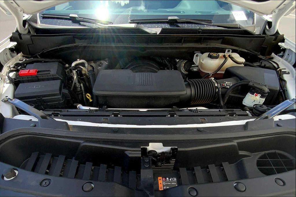 used 2023 GMC Yukon car, priced at $56,085