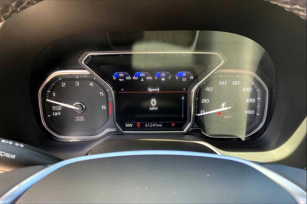 used 2021 GMC Yukon car, priced at $49,422